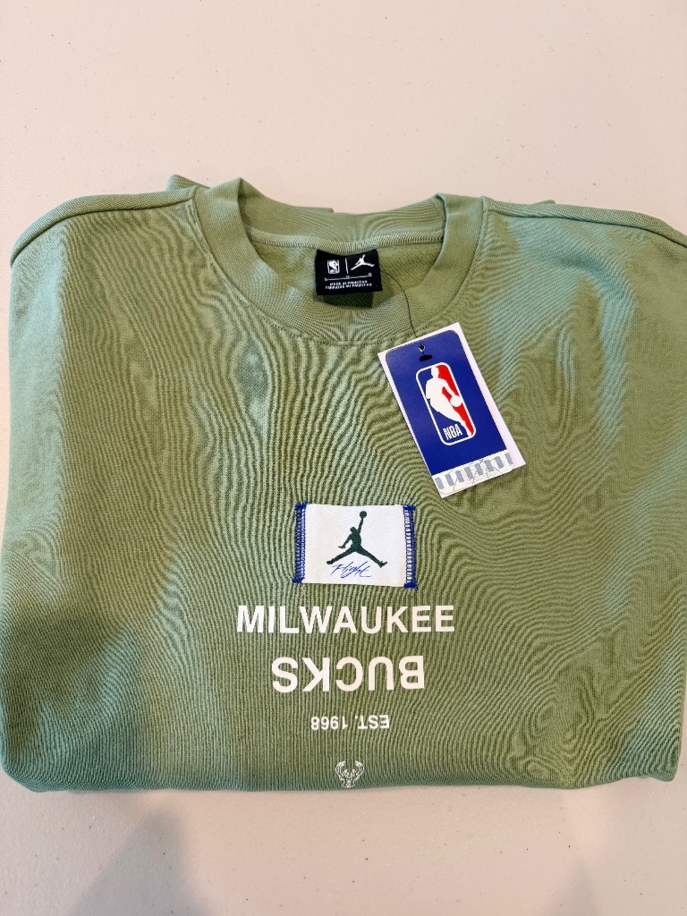 Jordan x Milwaukee Bucks NBA Crewneck Sweatshirt – Green – NWT